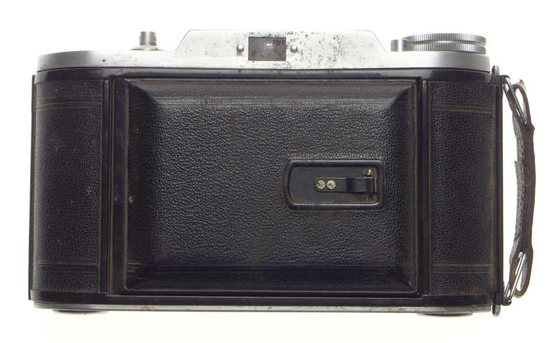 VASKAR 4.5/105mm Voigtlander coated lens Bessa I med. Format camera