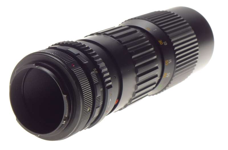 Creman Tele Zoom 1:5.6 f=100-200mm vintage SLR camera lens