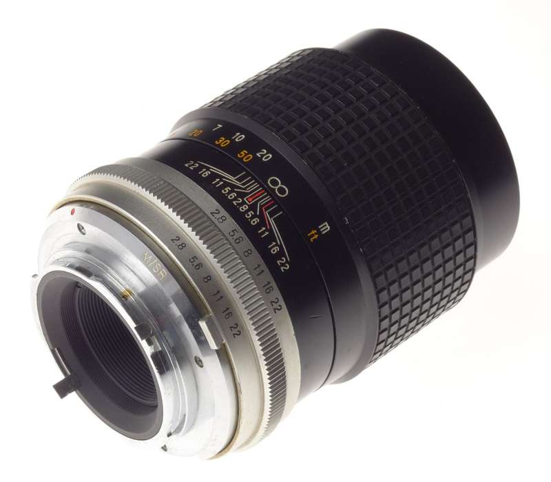 Hoya HMC Tele Auto f=135mm 1:2.8 caps kit SLR Vintage film lens