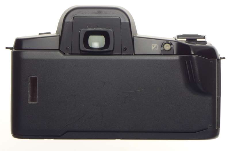 PENTAX Z-10 SLR classic 35mm film camera 28-80mm Zoom lens strap cap