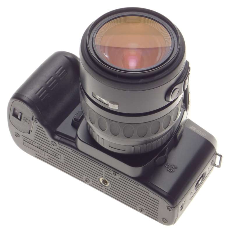 PENTAX Z-10 SLR classic 35mm film camera 28-80mm Zoom lens strap cap