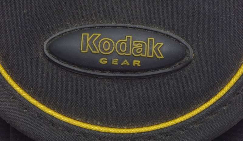 KODAK zip lock compact camera case with belt buckle fits compact camera