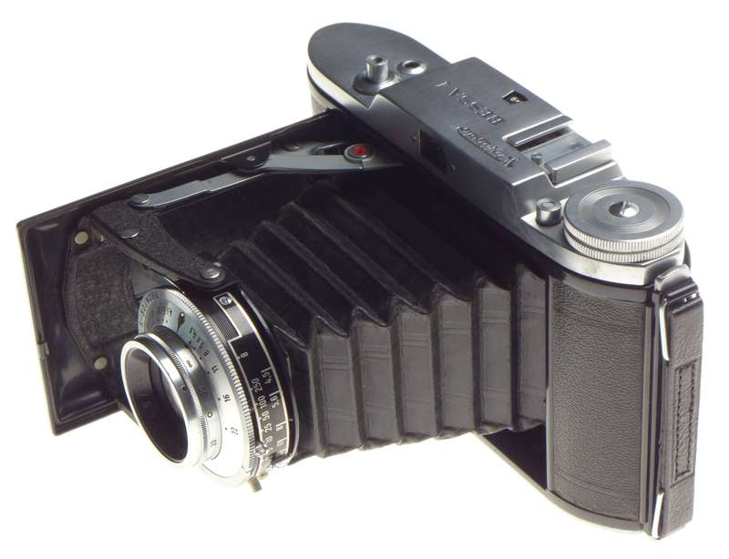Voigtlander Bessa I folding 120 roll film camera SKOPAR 4.5/105mm lens