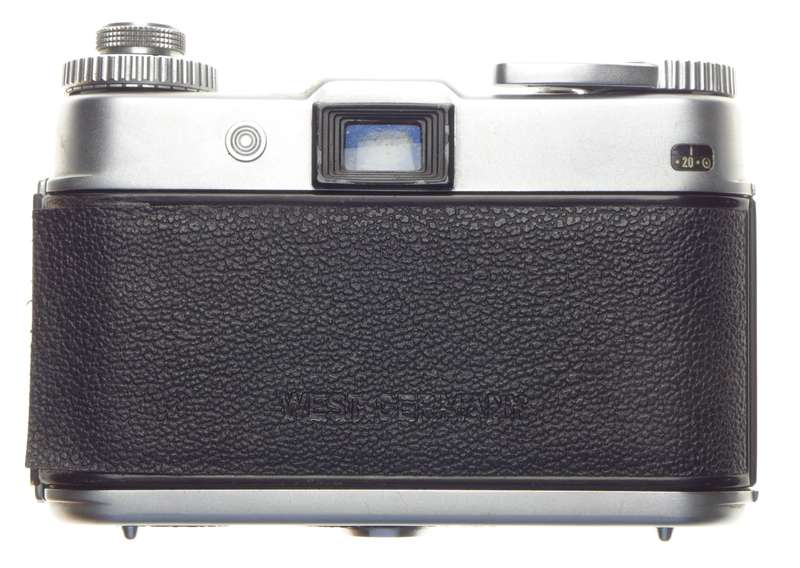 Color-Skopar X 2.8/50mm Voigtlander Bessamatic SLR 35mm Film camera chrome