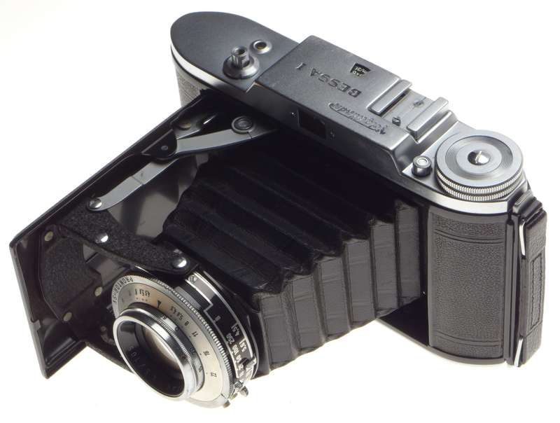 Voigtlander Bessa I vintage folding camera 3.5/105mm VASKAR coated lens