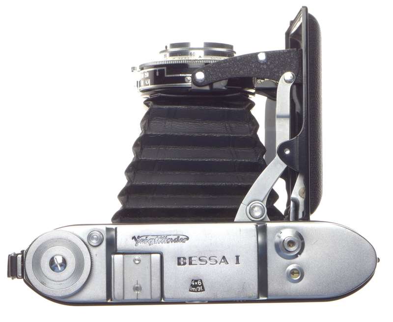 Voigtlander Bessa I vintage folding camera 3.5/105mm VASKAR coated lens