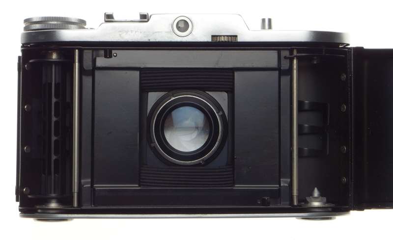 Voigtlander Bessa I vintage folding camera 3.5/105mm VASKAR coated lens