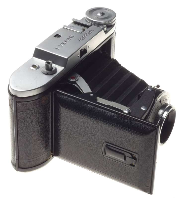 Voigtlander Bessa I Classic folding camera 3.5/105mm VASKAR coated lens