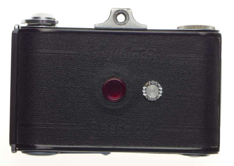 Voigtlander Bessa 66 large format 120 film camera Skopar lens
