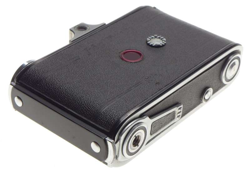 Voigtlander Bessa 66 large format 120 film camera Skopar lens