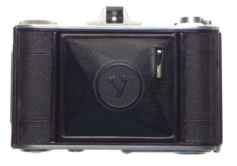 Voigtlander Bessa 66 large format 120 film camera Skopar lens