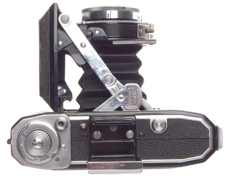 Mint Zeiss Ikon 6x9 Folding Camera Novar-Anastigmat 3.5 f=7.5cm lens - Zeiss