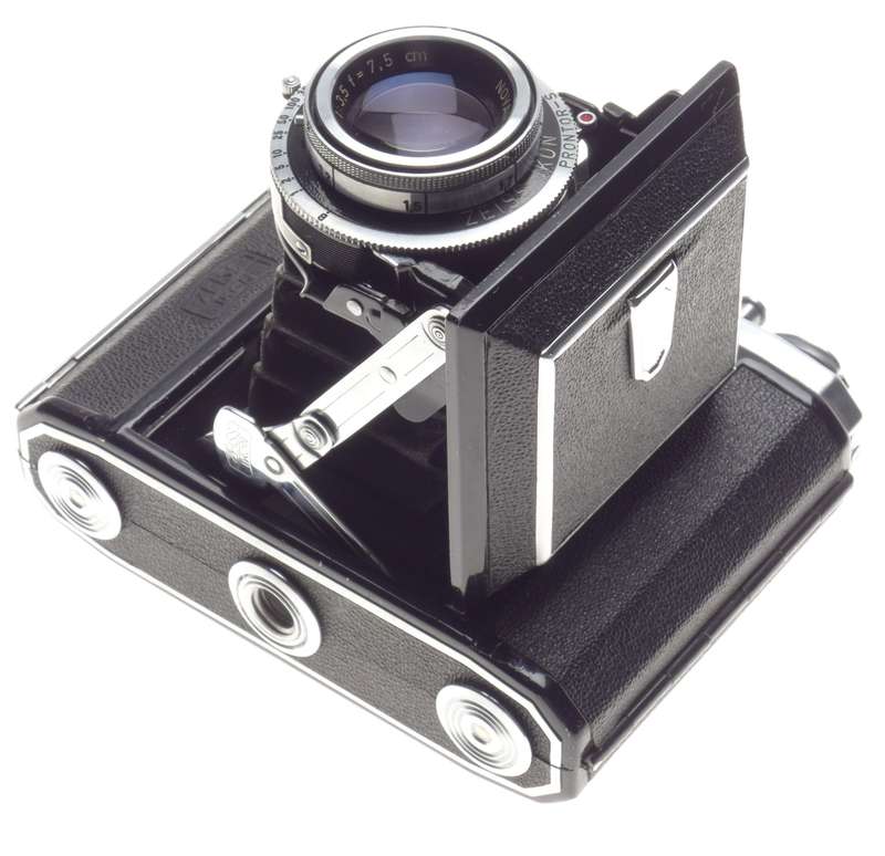 Mint Zeiss Ikon 6x9 Folding Camera Novar-Anastigmat 3.5 f=7.5cm lens - Zeiss