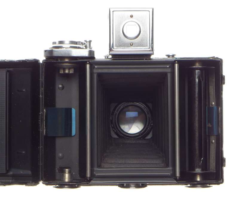 Mint Zeiss Ikon 6x9 Folding Camera Novar-Anastigmat 3.5 f=7.5cm lens - Zeiss