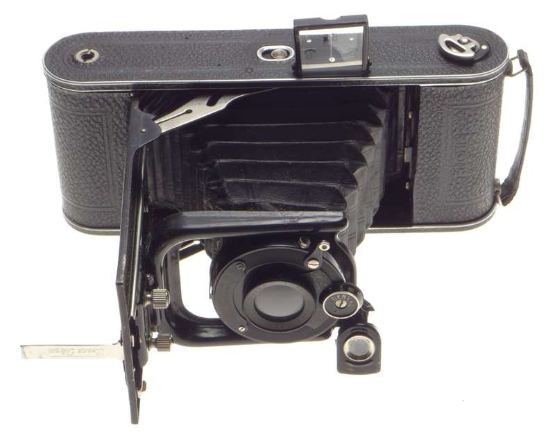 Zeiss Contessa Nettle black folding film camera Contessa-Nettle 6.3/13cm