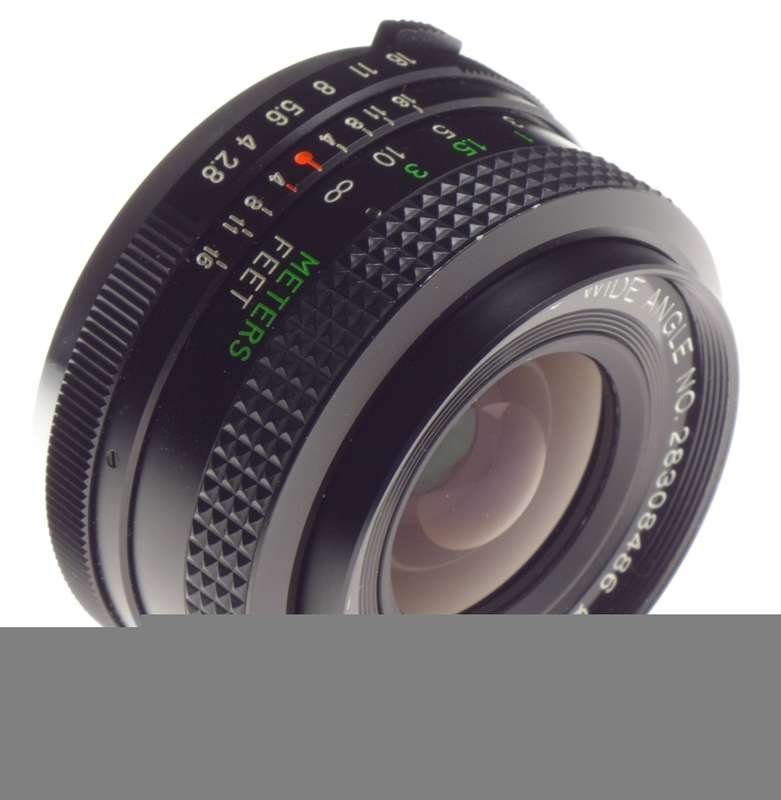 Vivitar 28mm f2.8 SLR vintage film lens MC Close Focus Wide Angle O/OM