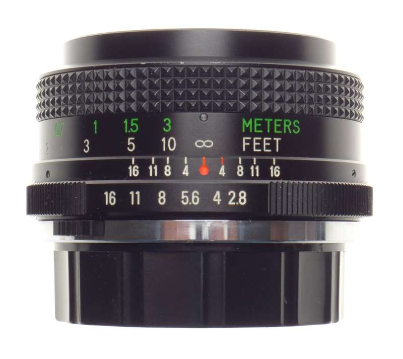 Vivitar 28mm f2.8 SLR vintage film lens MC Close Focus Wide Angle O/OM
