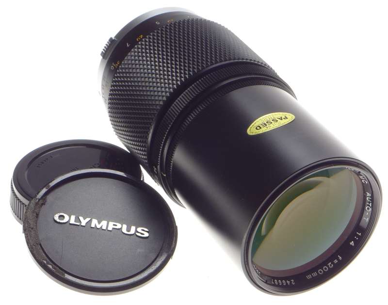 Mint Olympus OM-System Auto-T 1:1.4 f=200mm SLR 35mm film camera lens vintage kit
