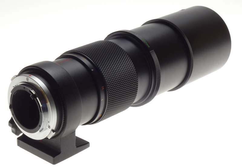 Olympus OM-System Auto-S 1:4.5 f=300mm Zuiko 4.5/300mm film camera lens 35mm