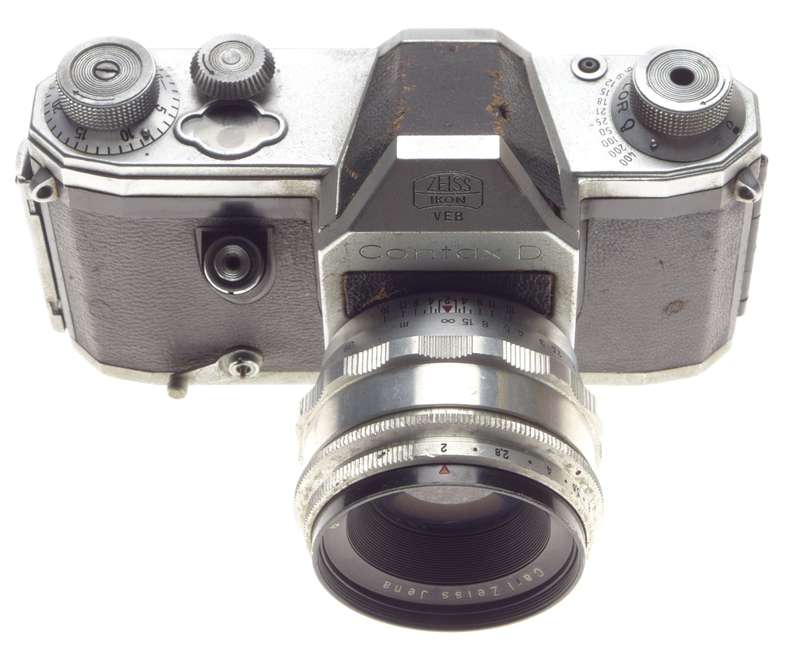 Zeiss Ikon VEB Contax D Biotar 2/58 red T Carl Zeiss lens