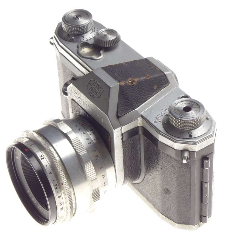 Zeiss Ikon VEB Contax D Biotar 2/58 red T Carl Zeiss lens