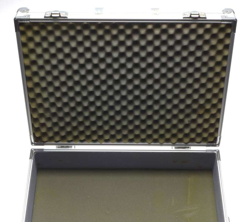 Hakuba Aluminium professional camera flight case used - Hakuba