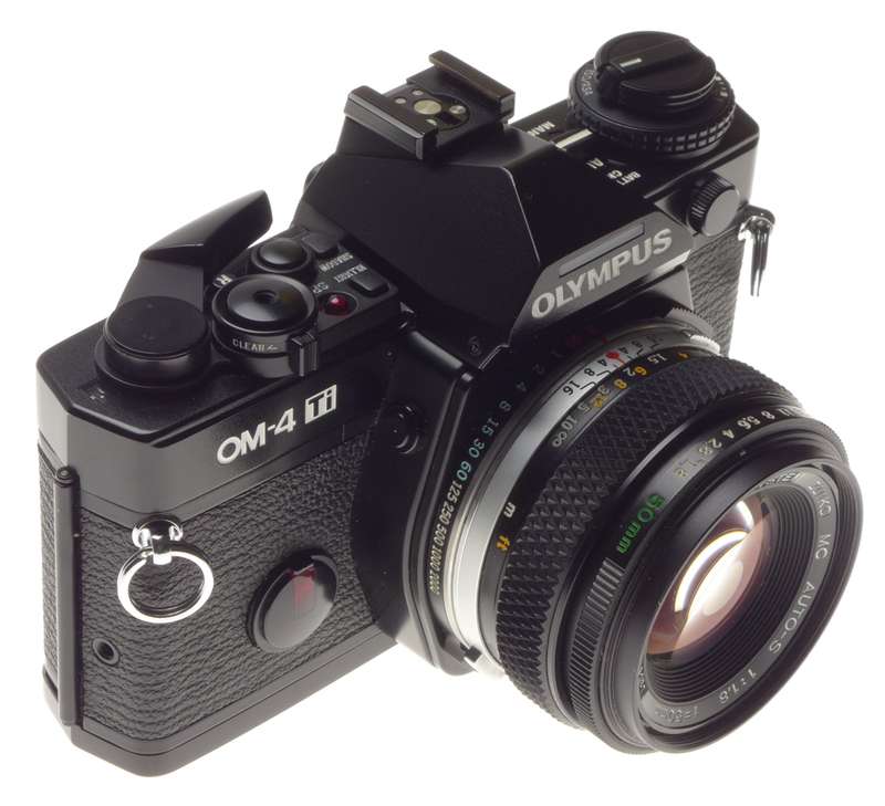 Olympus OM-4 Ti Black SLR 35mm Titanium film camera 1.8/50mm Zuiko kit