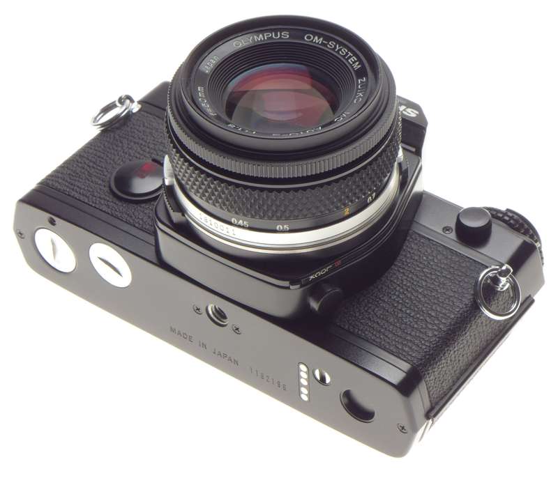 Olympus OM-4 Ti Black SLR 35mm Titanium film camera 1.8/50mm Zuiko kit