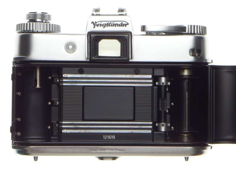 Voigtlander Bessamatic 35mm Vintage SLR film camera Color-Skopar X 2.8/50mm case box mint