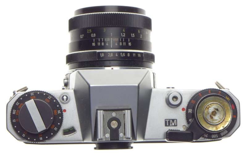 Voigtlander VSL 1 SLR Chrome 35mm Film camera Color-Ultron 1.8/50mm lens f=50mm - Voigtlander