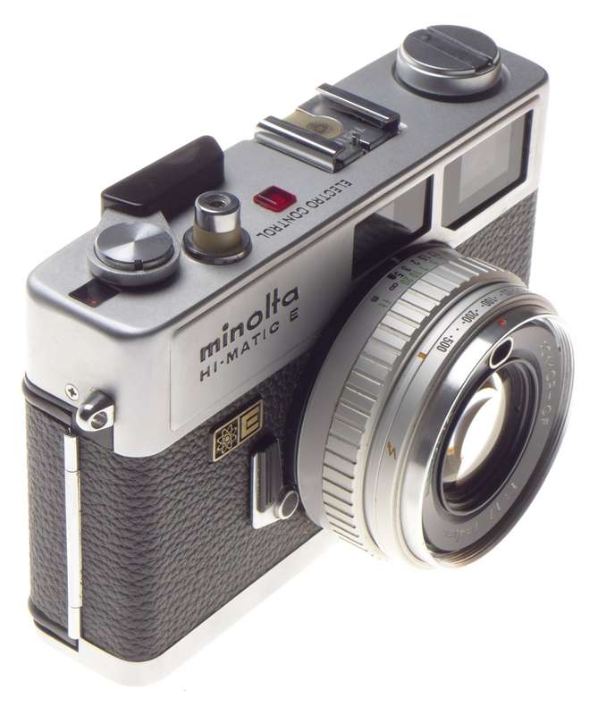 Minolta Hi-Matic E Viewfinder film 35mm camera 1.7/40mm Rokkor-QF