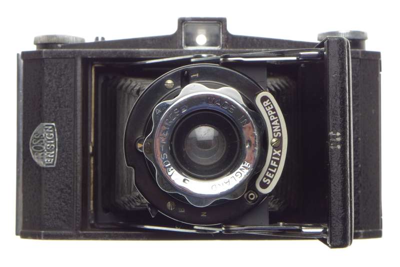 ROSS ensign Selfix SNAPPER Medium format folding bellows camera