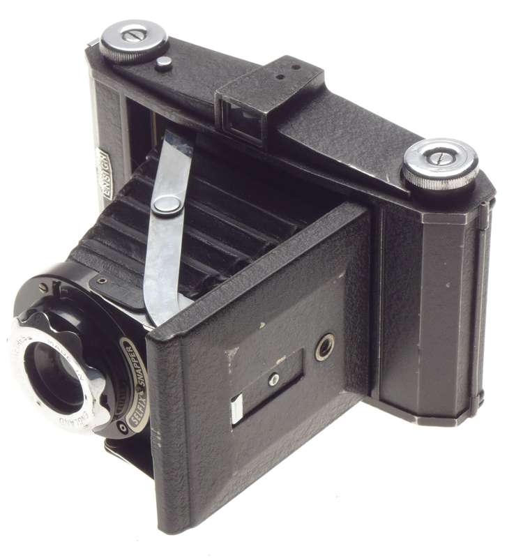 ROSS ensign Selfix SNAPPER Medium format folding bellows camera