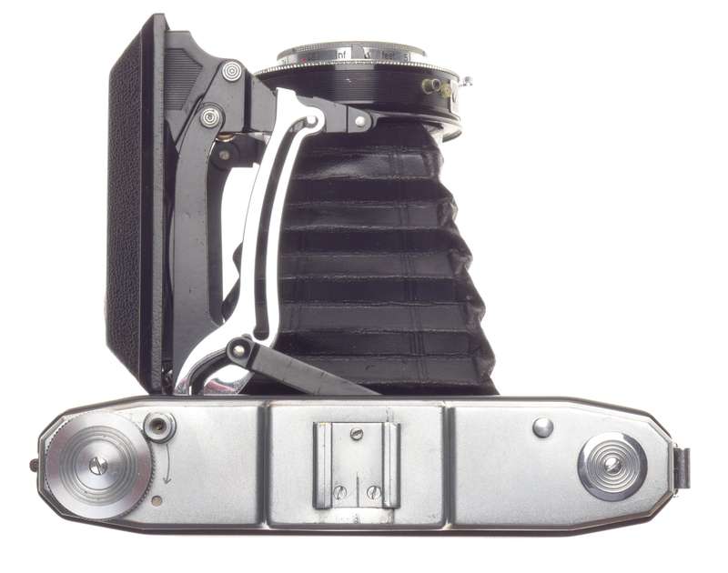 Zeiss Ikon Folding camera Novar-Anastigmat Lens 1:4.5 f=105mm