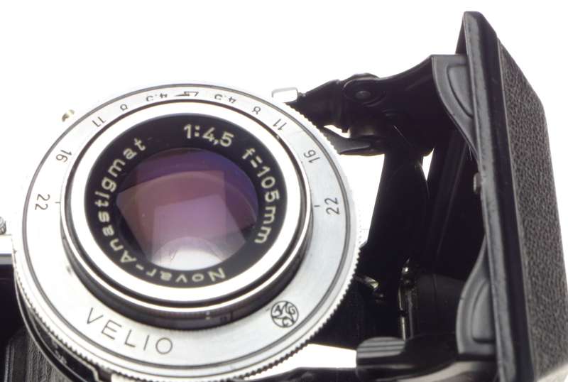 Zeiss Ikon Folding camera Novar-Anastigmat Lens 1:4.5 f=105mm