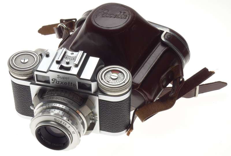 Super Paxette Vintage film classic camera cased EXCELLENT - Paxette