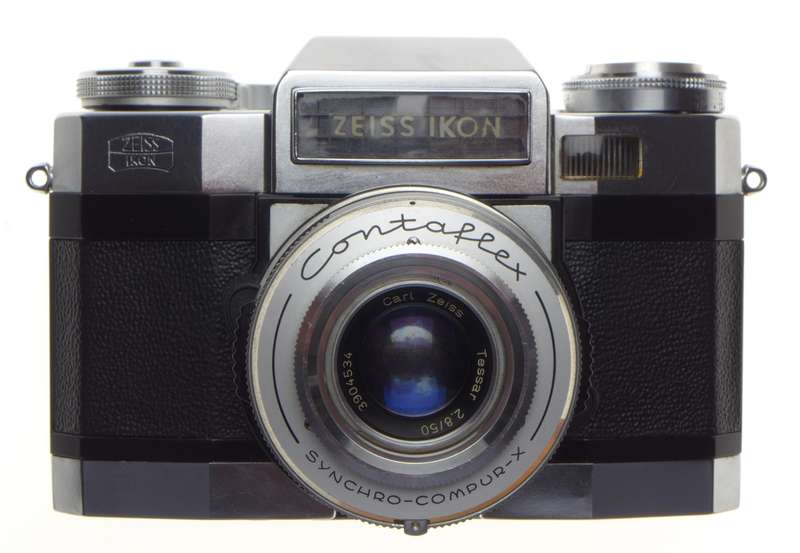 Contaflex Zeiss Ikon SLR Vintage film camera Tessar 2.8/50