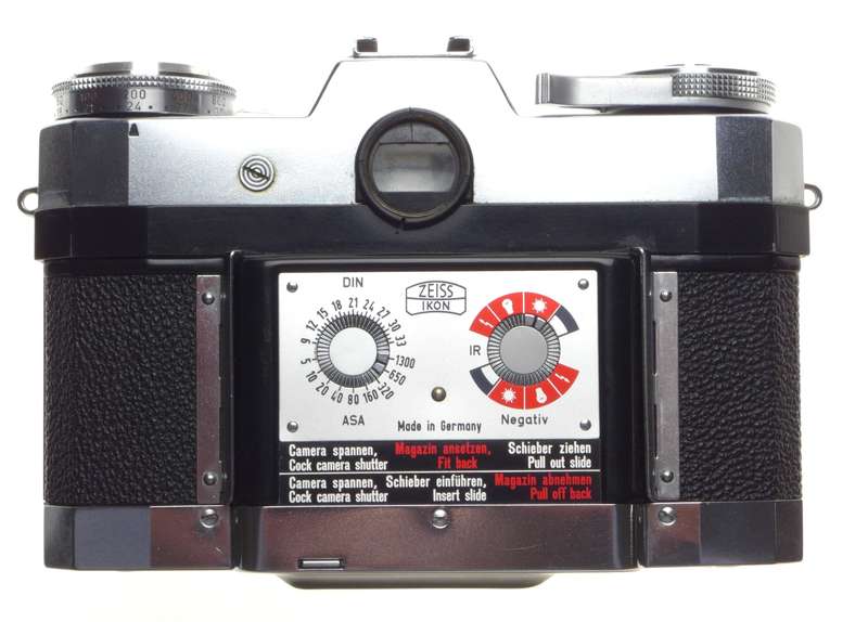 Contaflex Zeiss Ikon SLR Vintage film camera Tessar 2.8/50