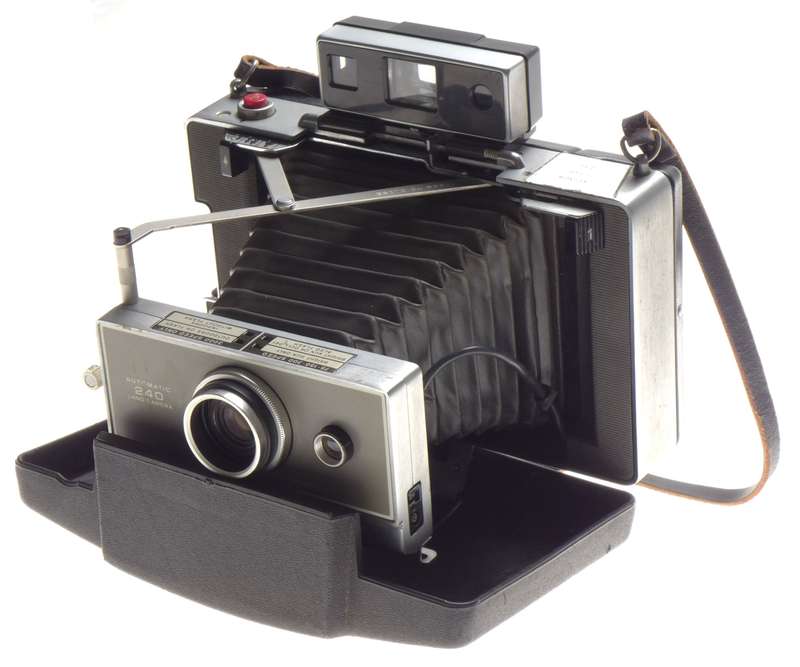 Polaroid Vintage Land Classic Camera instant film Automatic 240