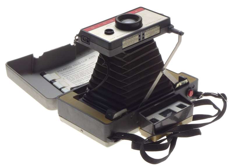Land Camera 220 Instant film retro camera