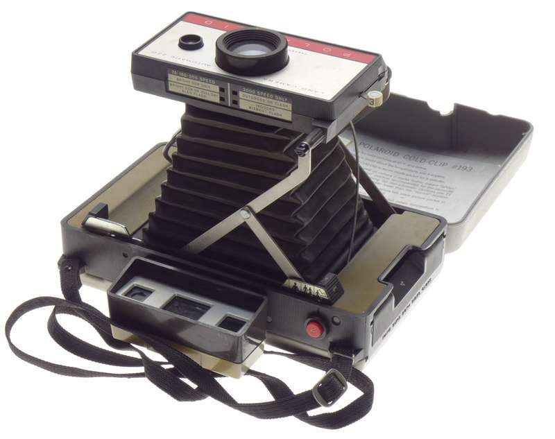 Land Camera 220 Instant film retro camera