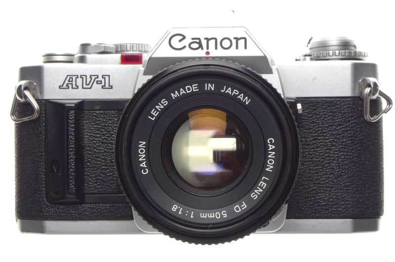 CANON AV-1 chrome 35mm SLR film Classic camera with FD 50 1:1.8 lens excellent - Canon