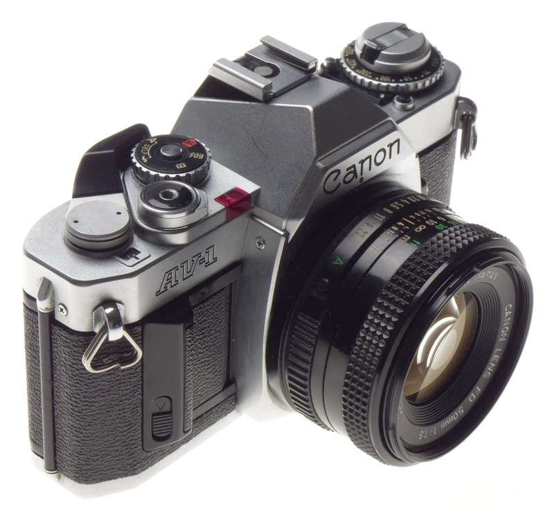 CANON AV-1 chrome 35mm SLR film Classic camera with FD 50 1:1.8 lens excellent - Canon