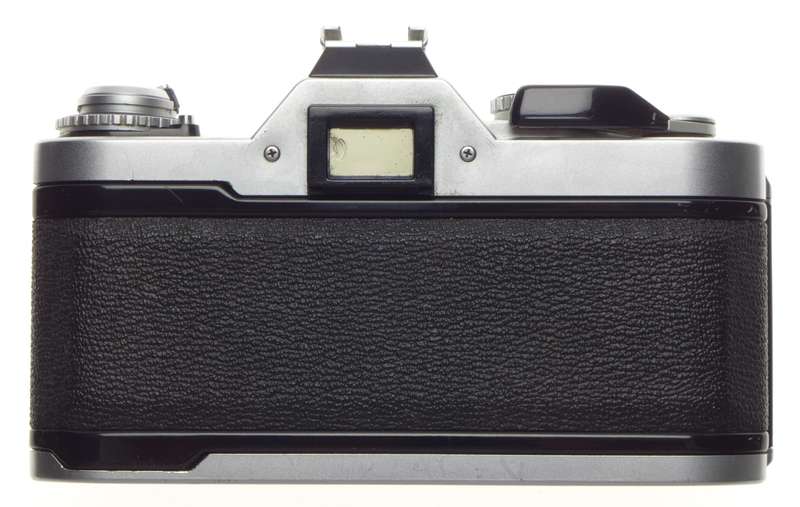 CANON AV-1 chrome 35mm SLR film Classic camera with FD 50 1:1.8 lens excellent - Canon