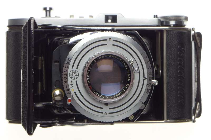Balda 120 Vintage film camera Radionar 4.5/105 Schneider cased Strap