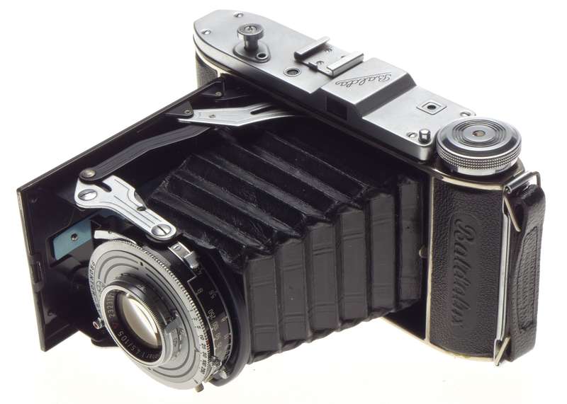 Balda 120 Vintage film camera Radionar 4.5/105 Schneider cased Strap