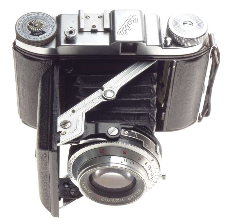 Balda folding vintage film camera Baltar 2.9/80mm leather case