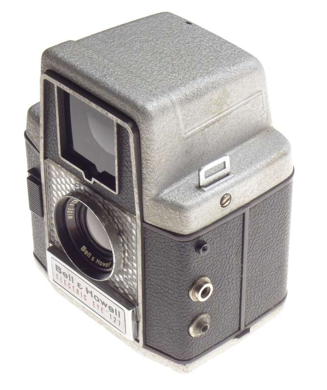 Bell Howell Electric Eye 127 Wide View Special vintage film camera
