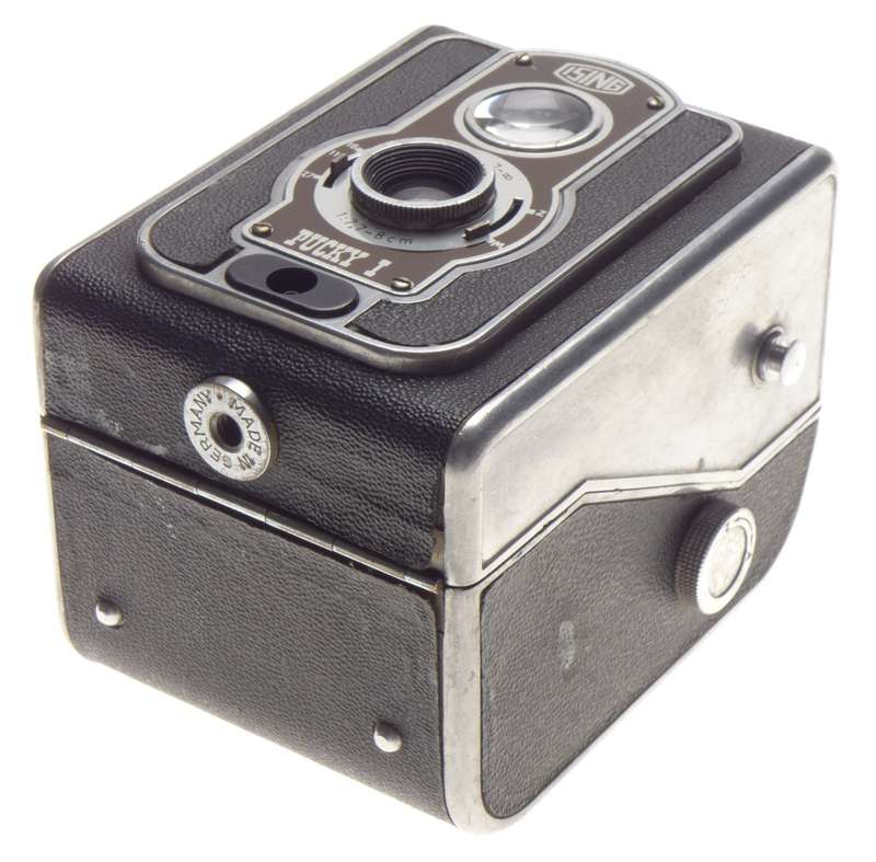 ISING Pucky I vintage Retro Box type film camera