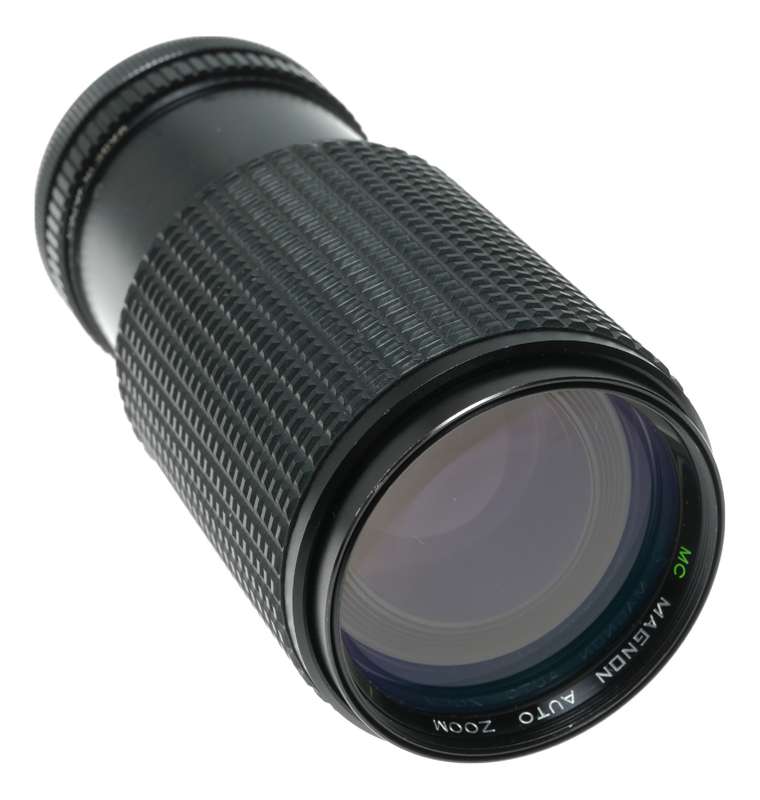 Magnon Auto Zoom MC 75-200mm 1:3.5 SLR Camera Lens